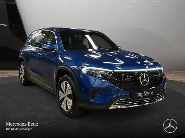 Mercedes-Benz EQB 300