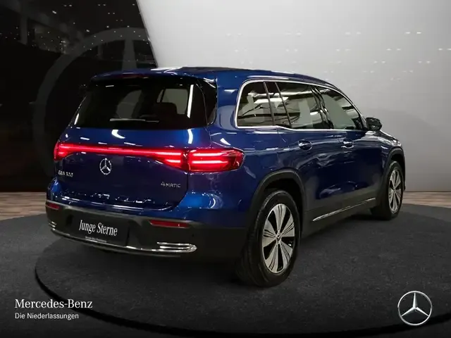 Mercedes-Benz EQB 300