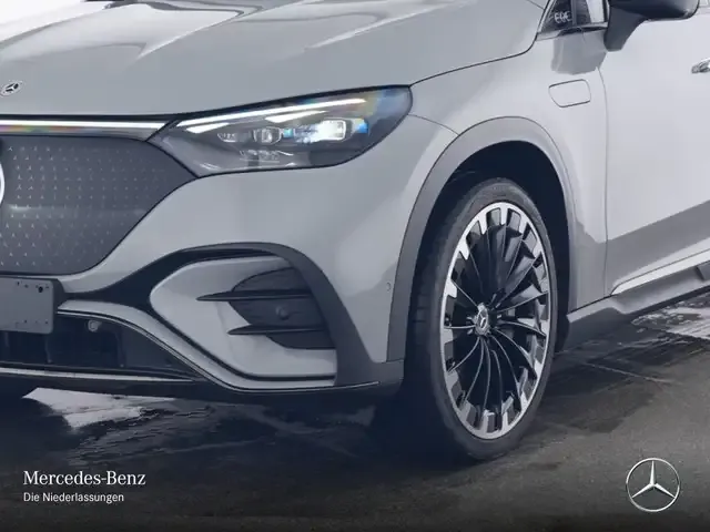 Mercedes-Benz EQE SUV