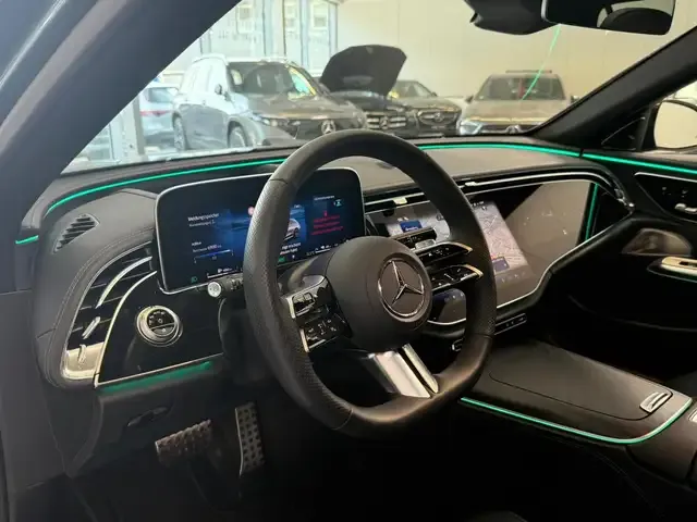 Mercedes-Benz E 300
