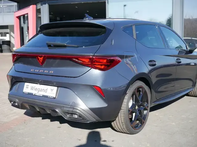 CUPRA Leon