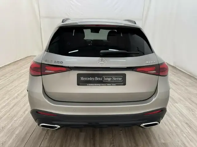 Mercedes-Benz GLC 200