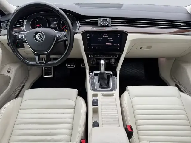 Volkswagen Passat Alltrack