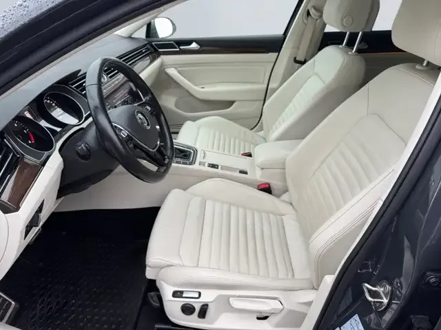 Volkswagen Passat Alltrack