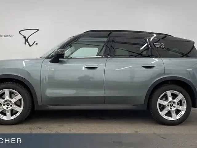 MINI Cooper S Countryman
