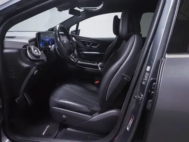 Mercedes-Benz EQE SUV