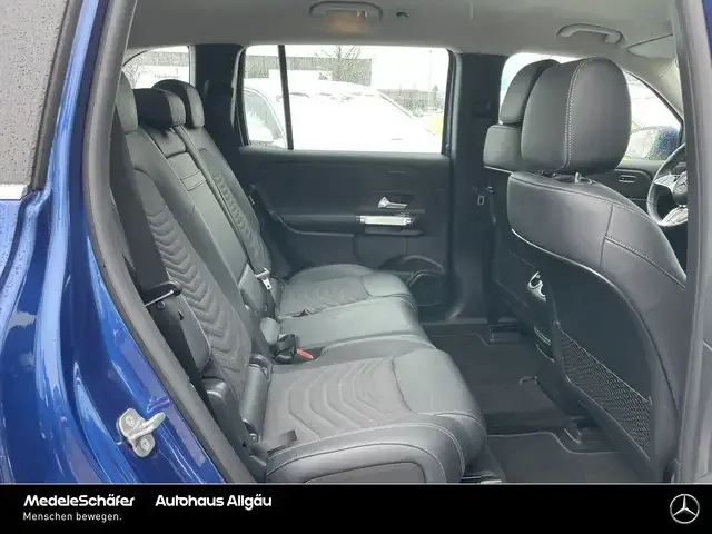 Mercedes-Benz EQB 300