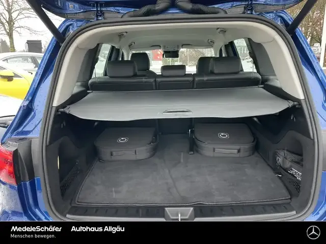 Mercedes-Benz EQB 300