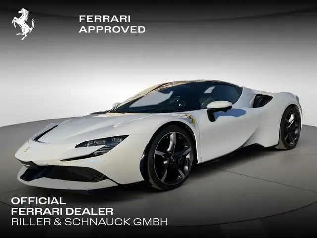 Ferrari SF90 Spider