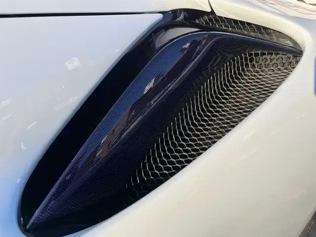 Ferrari SF90 Spider