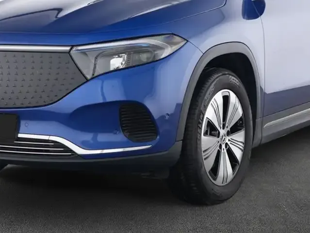 Mercedes-Benz EQA 300