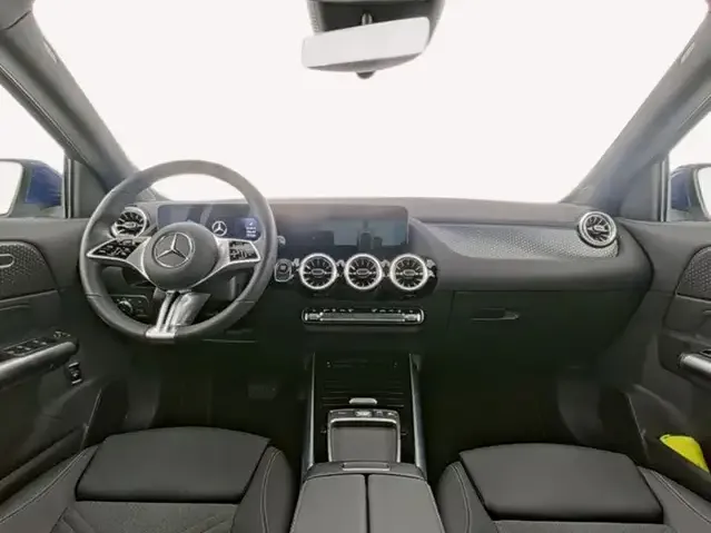 Mercedes-Benz EQA 300