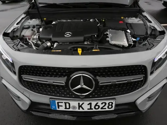 Mercedes-Benz GLB 200