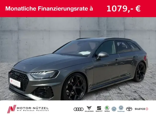 Audi RS4