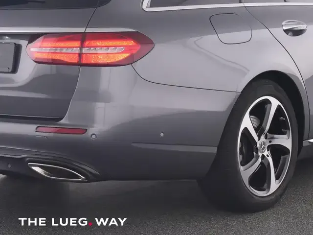 Mercedes-Benz E 200