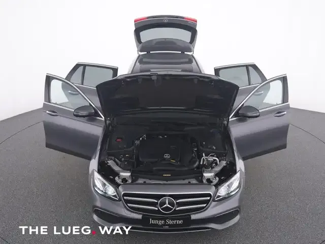 Mercedes-Benz E 200