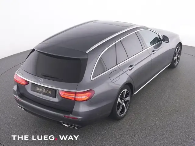 Mercedes-Benz E 200