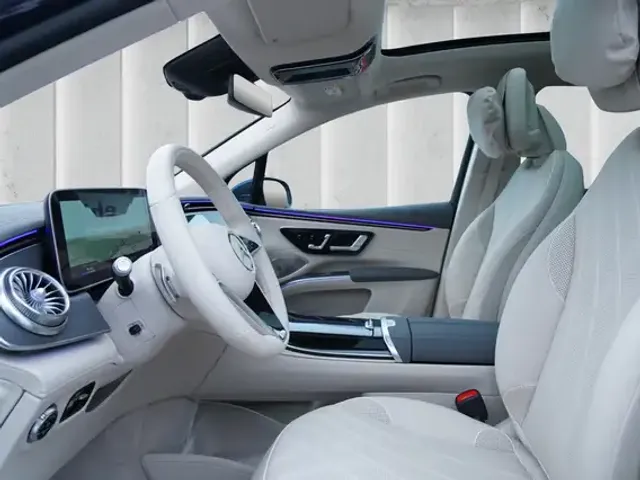 Mercedes-Benz EQS SUV