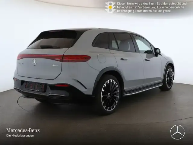 Mercedes-Benz EQS SUV