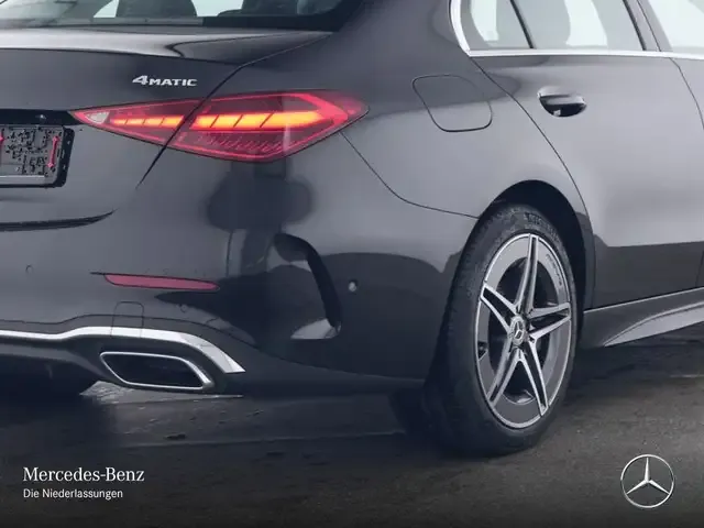 Mercedes-Benz C 400