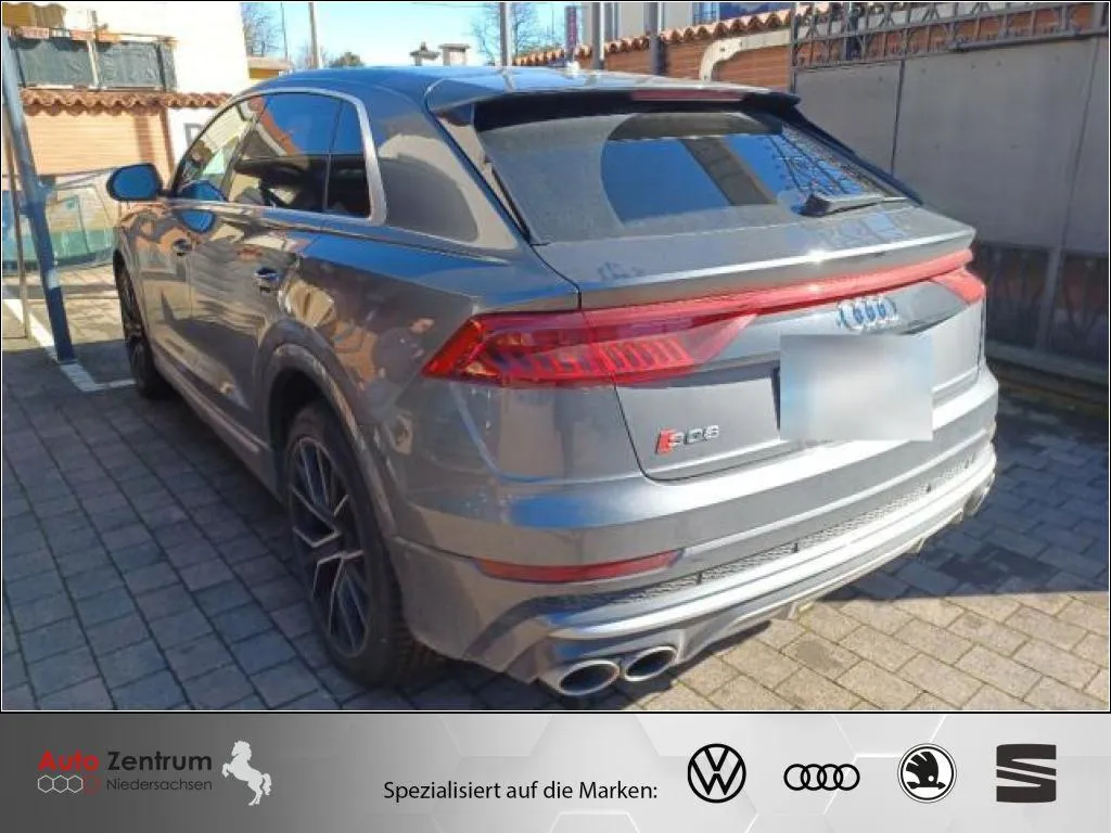 Audi SQ8