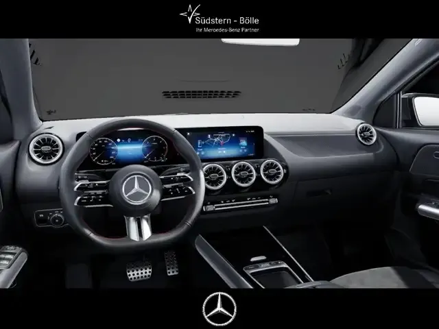 Mercedes-Benz GLA 220