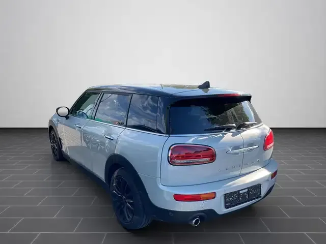 MINI Cooper Clubman