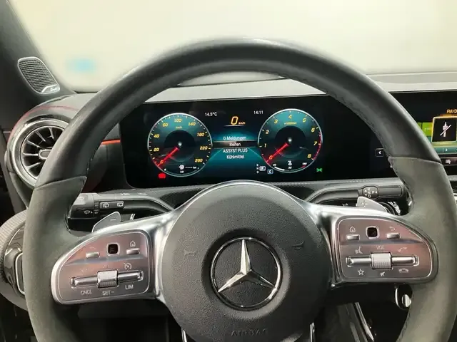 Mercedes-Benz CLA 250