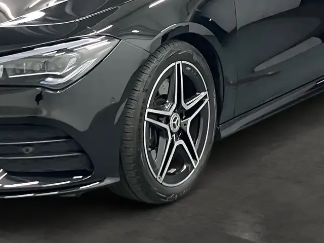 Mercedes-Benz CLA 250