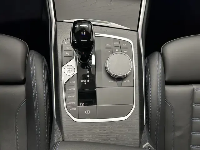 BMW 340