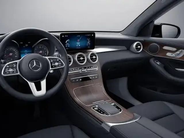 Mercedes-Benz GLC 220