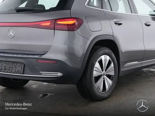 Mercedes-Benz EQA 250