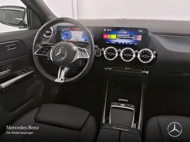 Mercedes-Benz EQA 250