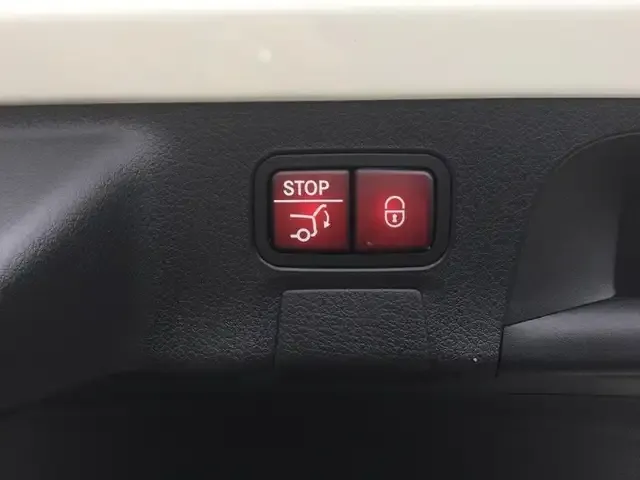 Mercedes-Benz CLA 220
