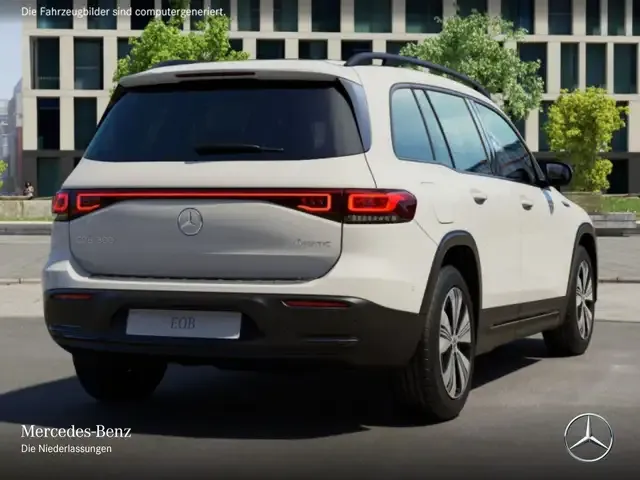 Mercedes-Benz EQB 300