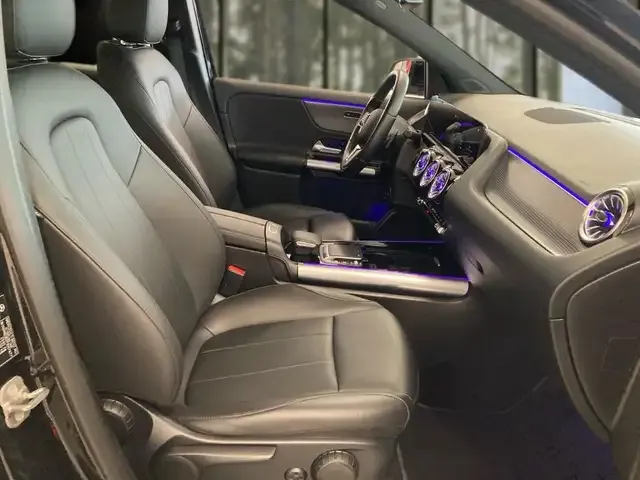 Mercedes-Benz EQA 300