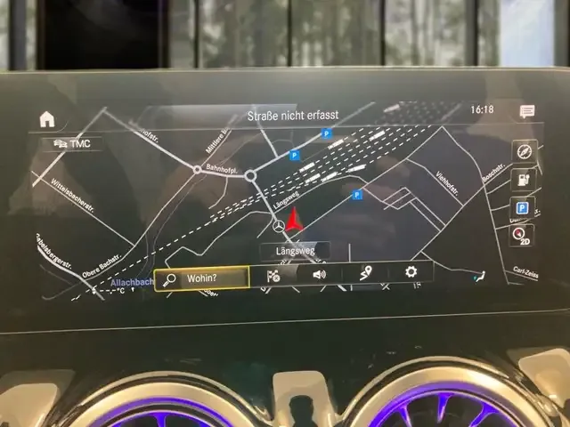 Mercedes-Benz EQA 300