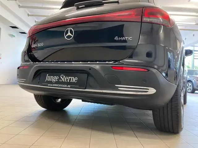 Mercedes-Benz EQA 300