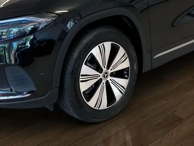 Mercedes-Benz EQA 300