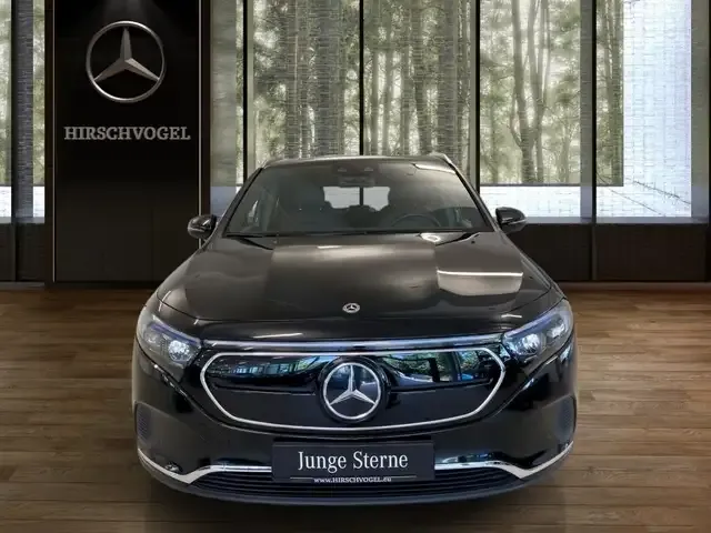 Mercedes-Benz EQA 300