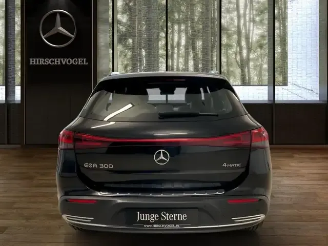 Mercedes-Benz EQA 300