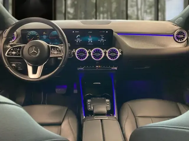 Mercedes-Benz EQA 300