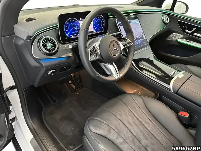 Mercedes-Benz EQE 300