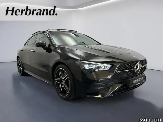 Mercedes-Benz CLA 200