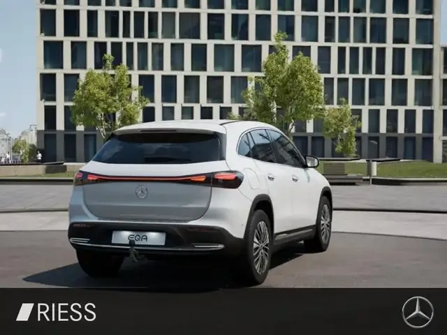 Mercedes-Benz EQA 250