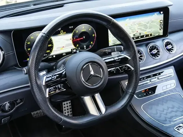 Mercedes-Benz E 400