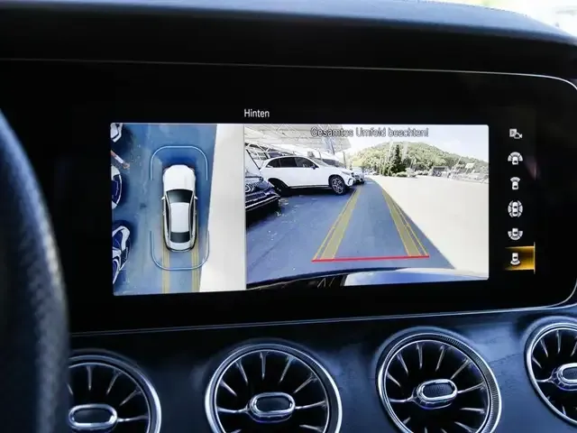 Mercedes-Benz E 400