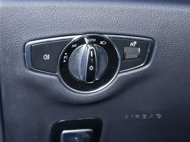Mercedes-Benz E 400
