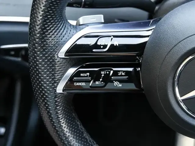 Mercedes-Benz E 400