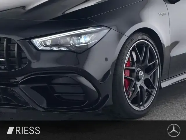 Mercedes-Benz CLA 45 AMG